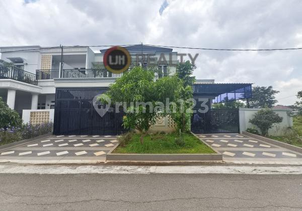 For Sale Spacious Cluster in Grand Wisata Bekasi For Sale Spacious Cluster in Grand Wisata Bekasi