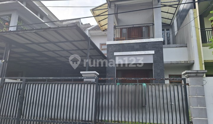 Rumah 2 Lantai Siap Huni di Villa Galaxy Bekasi 