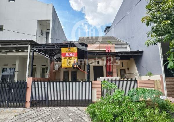 Dijual Rumah Dekat Mall di Taman Cikas Bekasi 