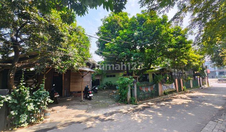 Dijual Tanah Bentuk Kotak 28x29 M Lokasi Sangat Strategis 
