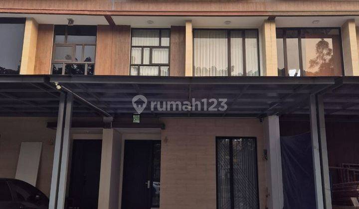 Rumah 3 Lantai Di JGC Cluster La Seine Jakarta Timur 1