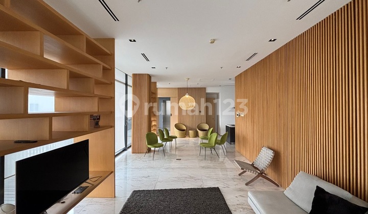 Sewa Luxurious Apartment at Senopati Suites - Type 3 BR Full Furnished - Strategic Location in South Jakarta 2