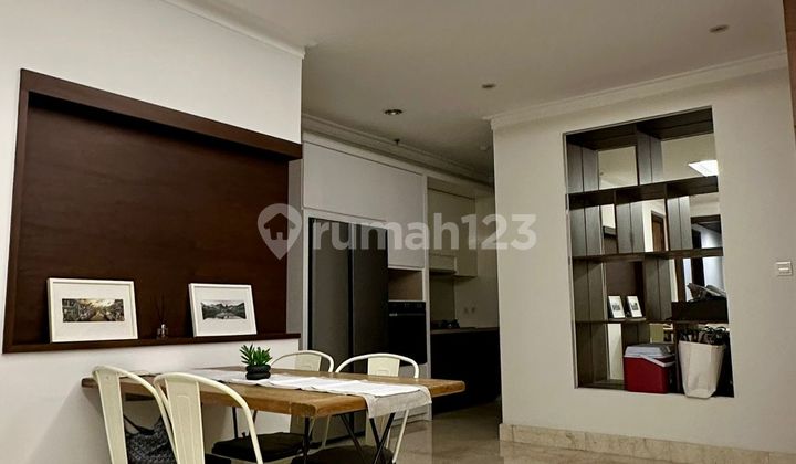 Apartment Newly Renovated Di Residence 8 Scbd – Lokasi Prestisius & Siap Huni 3br 2