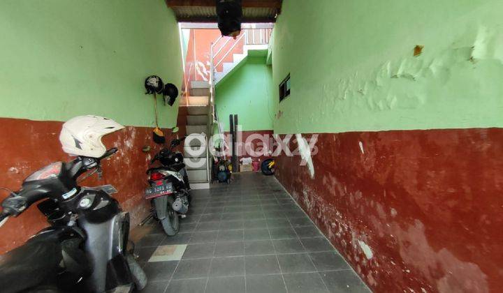Kost 13 Kamar Ketintang dekat Unesa