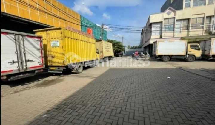 For Rent Warehouse Land Area 306 M², Building Area 366 M², Cibodas District, Tangerang City For Rent Warehouse Land Area 306 M², Building Area 366 M², Cibodas District, Tangerang City