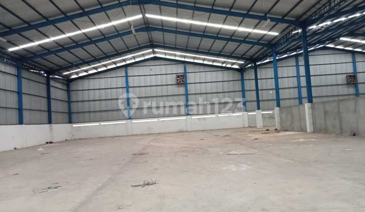 For Rent Warehouse 1,000 M², Jati Uwung District, Tangerang City For Rent Warehouse 1,000 M², Jati Uwung District, Tangerang City
