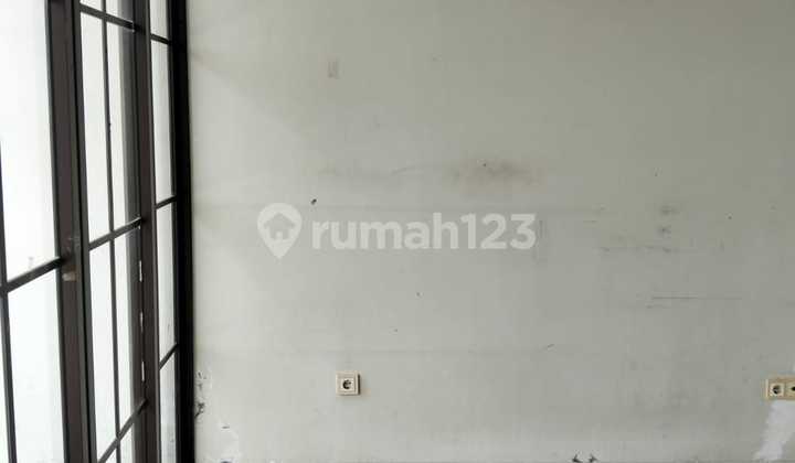 Disewa Rumah Ukuran 4x12, 2 Lantai ,Green Lake City, Cipondoh, Tangerang 2