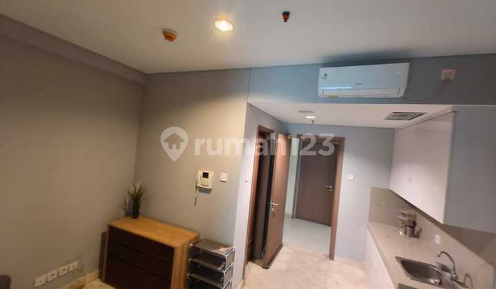 Dijual Apartement Luas Ruangan 35 M², Puri Ocrhard, Tower Cedar Height, WIng B Dijual Apartement Luas Ruangan 35 M², Puri Ocrhard, Tower Cedar Height, WIng B