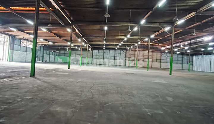 For Rent Warehouse 3,669 M², Bitung Jaya, Curug Subdistrict, Tangerang Regency. For Rent Warehouse 3,669 M², Bitung Jaya, Curug Subdistrict, Tangerang Regency.