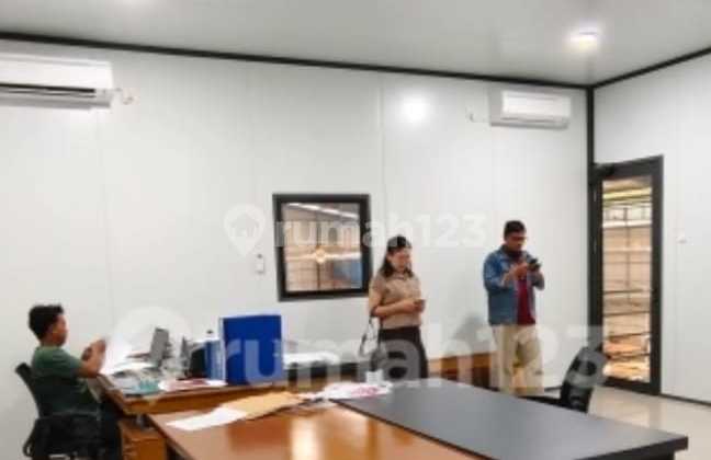 For Rent New Warehouse LT 1,300 M², LB 1,000 M², Curug District, Tangerang Regency For Rent New Warehouse LT 1,300 M², LB 1,000 M², Curug District, Tangerang Regency