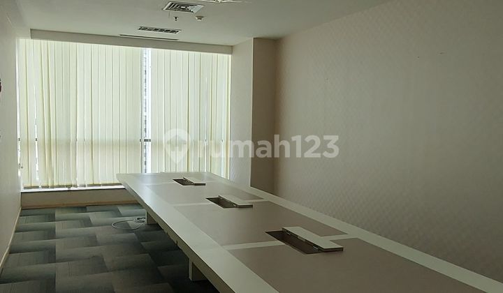 Disewa Kantor APL Tower, Luas 257 M², Tanjung Duren Selatan, Kec Grogol Petamburan, Jakarta Barat