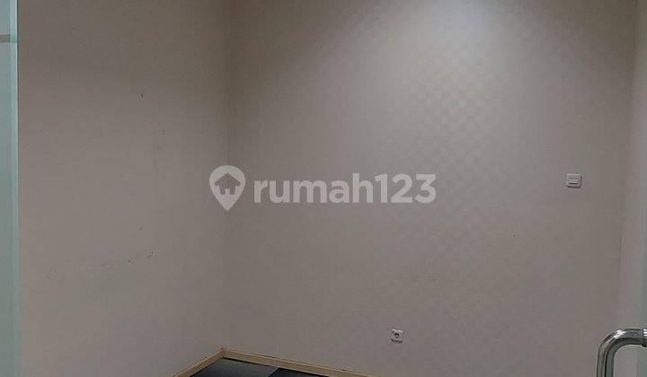 Disewa Kantor APL Tower, Luas 257 M², Tanjung Duren Selatan, Kec Grogol Petamburan, Jakarta Barat