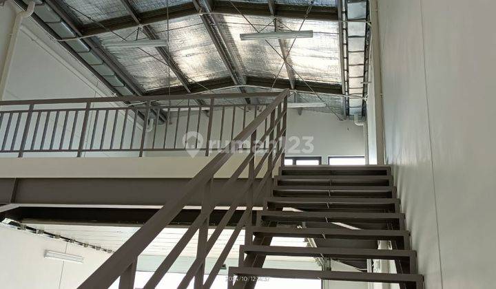 Disewa Gudang Gandeng Lt 129M². Lb 138M, Taman Tekno Bsd City, Tangerang Selatan 1