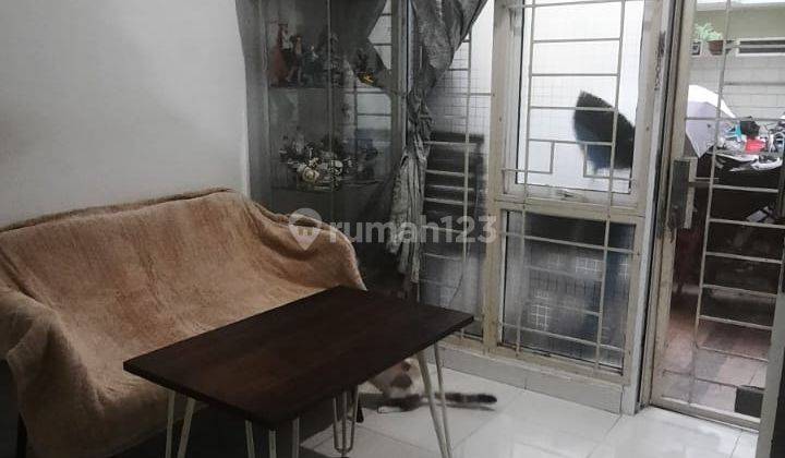 ruang keluarga dijual cepat murah rumah semi