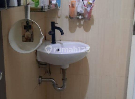 kamar mandi dijual cepat murah rumah semi