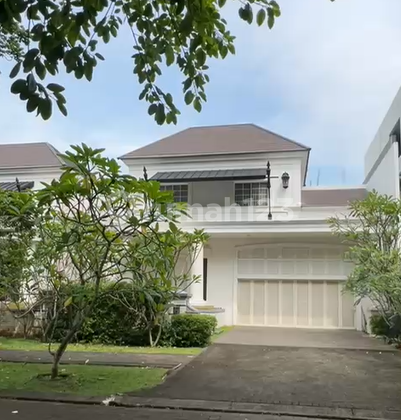 De Maja At De Park BSD City South Tangerang has a swimming pool. De Maja At De Park BSD City South Tangerang has a swimming pool.