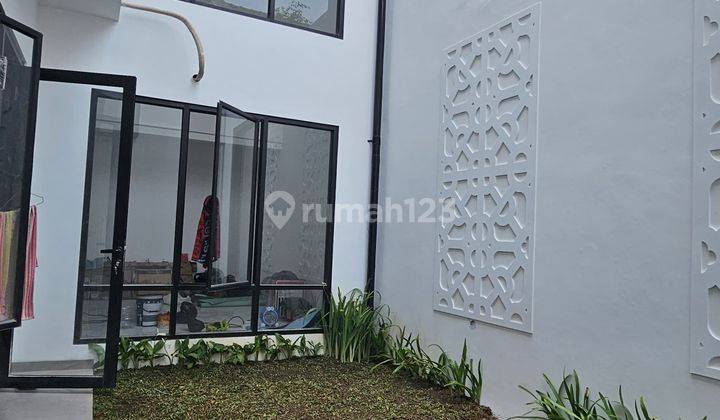 Dijual Rumah Baru Sudah Renovasi Puspita Loka Bsd City Serpong Tangerang SHM Bagus Siap Huni Dekat Pasar Modern Santa Ursula 2