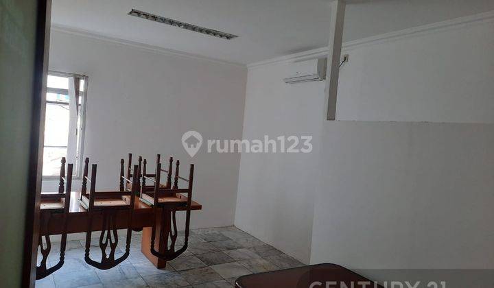 Ruang Kantor Di Lantai 2 Area Komersial Di Warung Buncit R1919 1