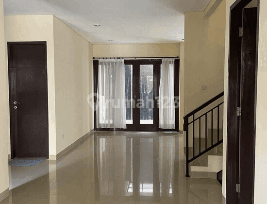 Rumah 2 Lantai Dalam Perum D East Residence Condet R1926 1