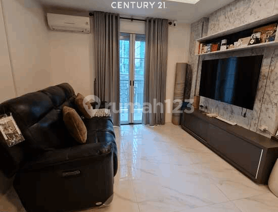 Gading Resort Residence MOI Apartment 3BR Nice and Luxurious R2175 2