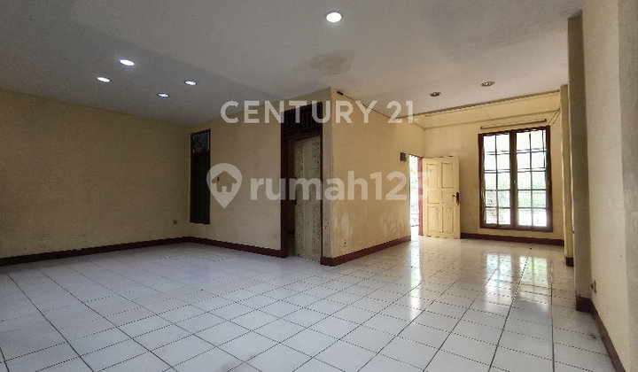 Rumah 1½ Lantai Dalam Komplek di Kayu Putih Jaktim Rumah 1½ Lantai Dalam Komplek di Kayu Putih Jaktim