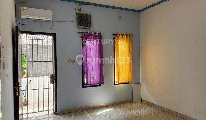 Rumah Tinggal 2 Lantai Dekat Mall Di Jelambar R2077 1