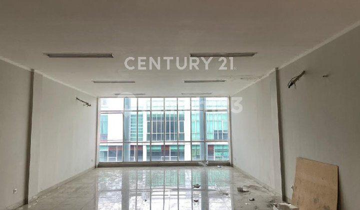 4.5 LT Kensington Shop House, Ready to Occupy, Kelapa Gading, North Jakarta S9478 4.5 LT Kensington Shop House, Ready to Occupy, Kelapa Gading, North Jakarta S9478