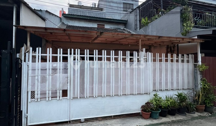 Rumah 1½ Lantai 6X15 Dalam Komplek Hadap Timur di Sunter Jakut