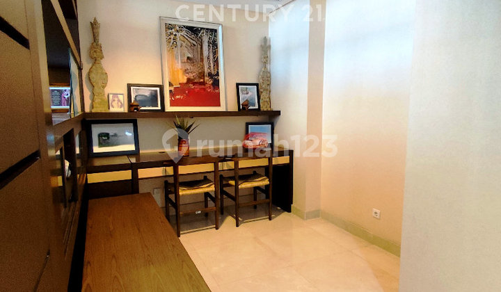 The Summit Apartment 3Br Cozy Ready to Occupy in Kelapa Gading R2321