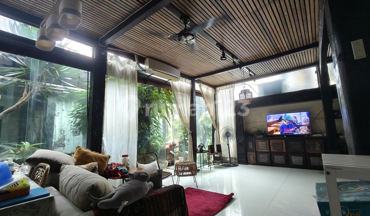 Ready-to-Live Villa Design Bali House in Cipinang, East Jakarta S8663 2
