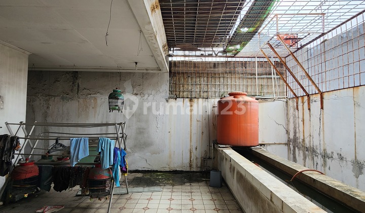 2-Story House in a Complex Facing South in Kelapa Gading S8867 2