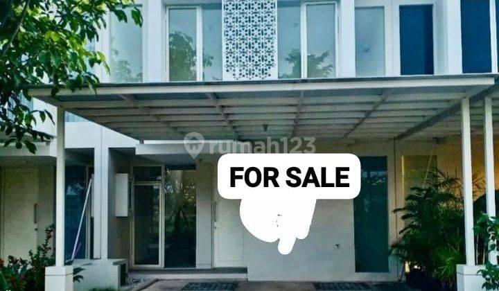 Termurah Nyaman Rumah 2 Lantai Bagus di Grand Pakuwon, Surabaya, Surabaya 1