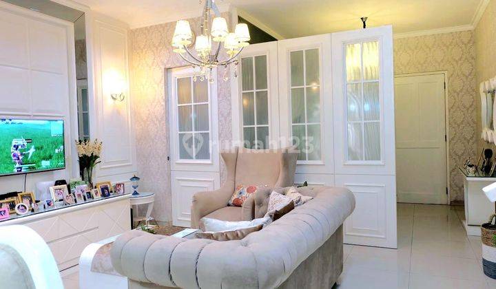 Rumah 2 Lantai Bagus Full Furnished di Perum Central Park A Yani Surabaya, Surabaya 2