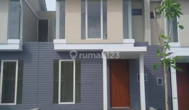 Murah Siap Huni Rumah 2 Lantai di Northwest Park, Surabaya 1