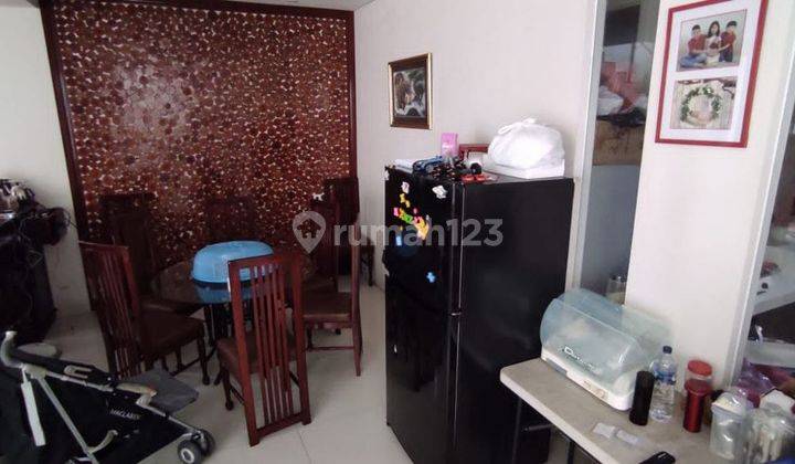 Murah Nyaman Rumah 2 Lantai Bagus Semi Furnished di Stamford Place Citraland, Surabaya 2