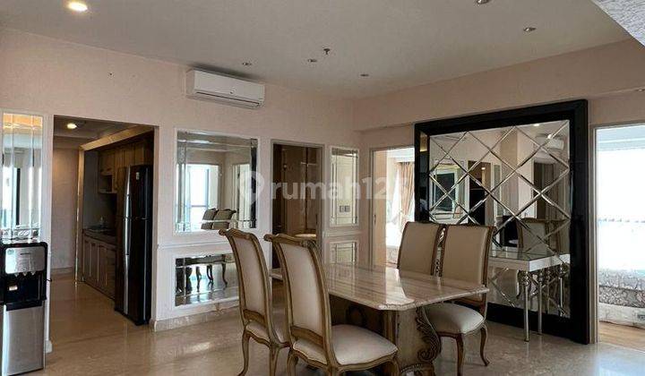 Di Jual Apartement The Peak Tunjungan Plaza 5 3 BR Furnished Bagus 2