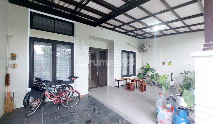 Nyaman Terawat Di Jual Rumah Bagus SHM di Central Park Ahmad Yani, Surabaya 1