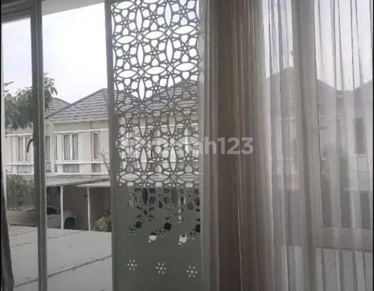 Termurah Nyaman Rumah 2 Lantai Bagus di Grand Pakuwon, Surabaya, Surabaya 2