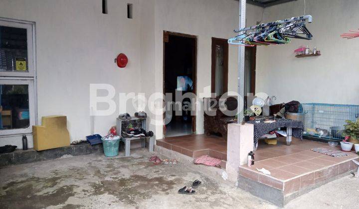 RUMAH DI PERUM BANDARA SANTIKA MALANG 1