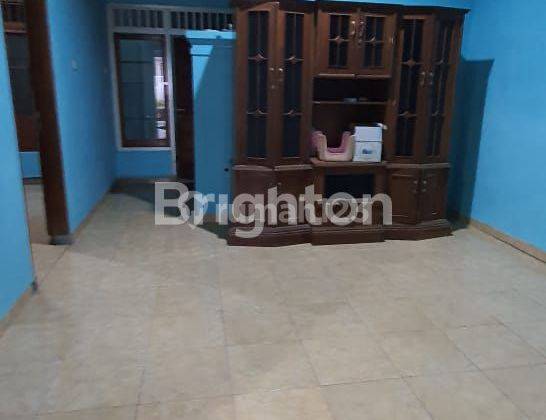 RUMAH DI KARAH INDAH ( SEMI FURNISHED) 2