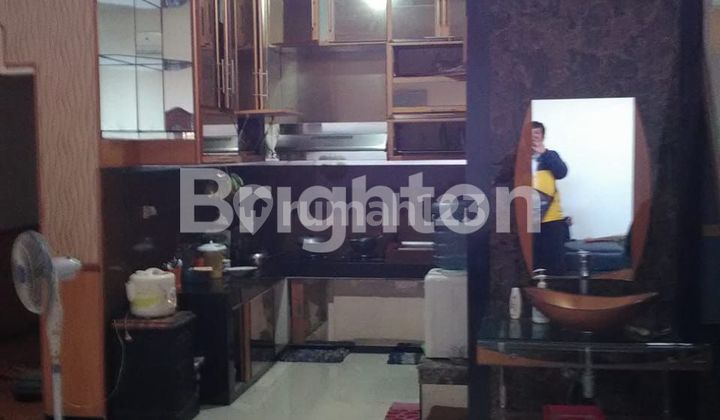 Fully Furnished Ready-to-Occupy House in Rungkut Harapan 2