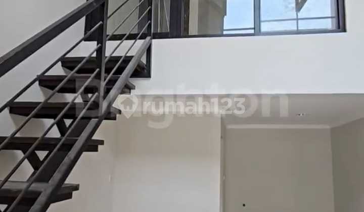 Rumah Mezanine Di Wonorejo Rungkut Surabaya Harga Terjangkau Asli Surabaya Timur Fasilitas Perumahan Mewah 2