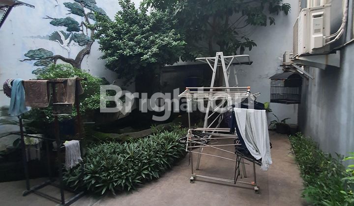 Rumah split level minimalis full furnish tinggal bawa koper 2