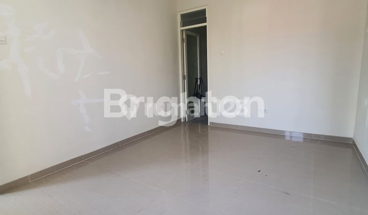 Rumah Minimalis 2 Lantai Surabaya Timur 2