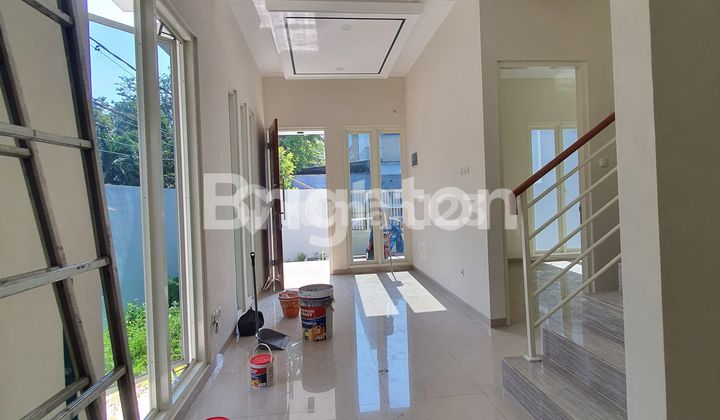 Rumah Minimalis 2 Lantai Surabaya Timur Rumah Minimalis 2 Lantai Surabaya Timur