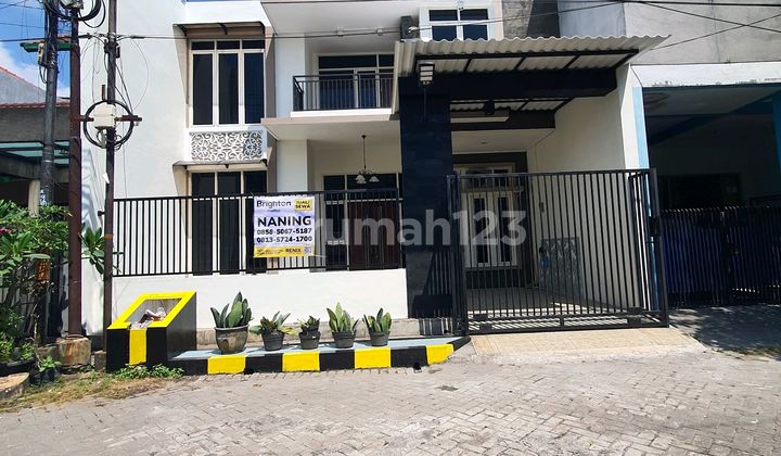 Dijual Rumah 2 Lantai Semi Furnished Dengan 4 Kamar Tidur Ac Terpasang Di Puri ******** Pagesangan Taman.sidoarjo Sebelah Masjid Al Akbar Surabaya Dijual Rumah 2 Lantai Semi Furnished Dengan 4 Kamar Tidur Ac Terpasang Di Puri ******** Pagesangan Taman.sidoarjo Sebelah Masjid Al Akbar Surabaya