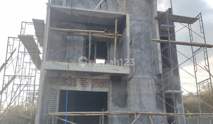 Rumah 2 Lantai Spek Istimewa, Harga Under 1m, Dekat Bsb Ngaliyan 2