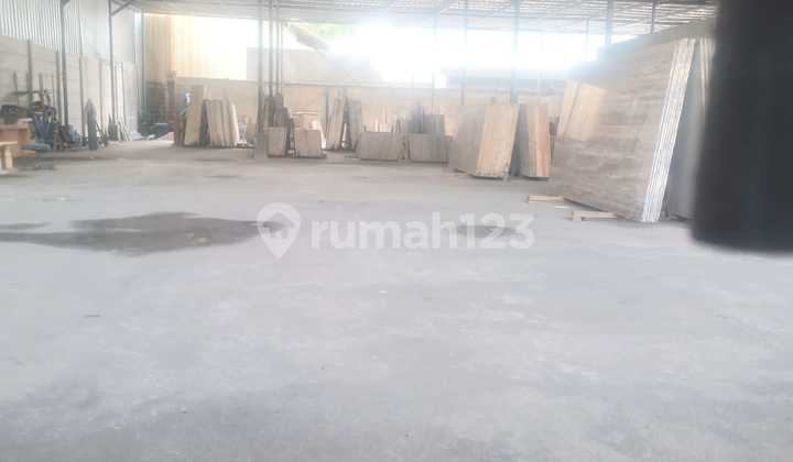 Vacant Land for Rent in Cipondoh Raya | Size 60 x 40 | Area 2400 m2 | Price 225 million / year Vacant Land for Rent in Cipondoh Raya | Size 60 x 40 | Area 2400 m2 | Price 225 million / year