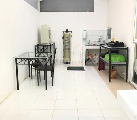 Dijual Rumah Magnolia, Dekat Greenlakecity, 72M2,3 KT, 2Km, Harga 1,1 M 2