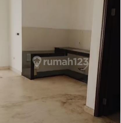 Dijual Rumah Orchestra Golf Island, PIK | Uk. 8 x 20 | 3 KT, 3 KM, 2 Lantai | Sertifikat | Harga 6 M Nego 2